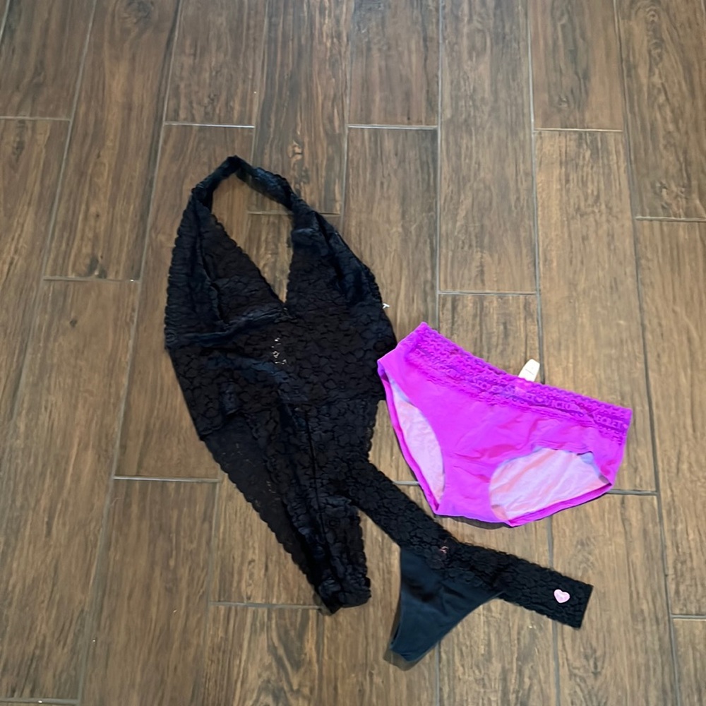 Victoria’s Secret bundle